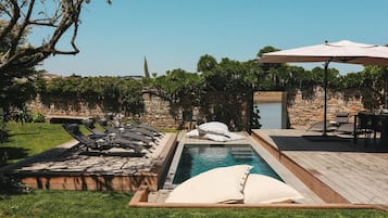 Piscine extérieure, piscine chauffée