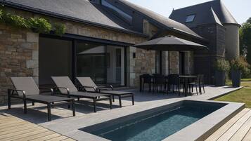 Piscine extérieure, piscine chauffée