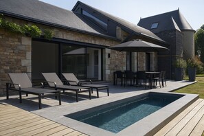 Piscine extérieure, piscine chauffée