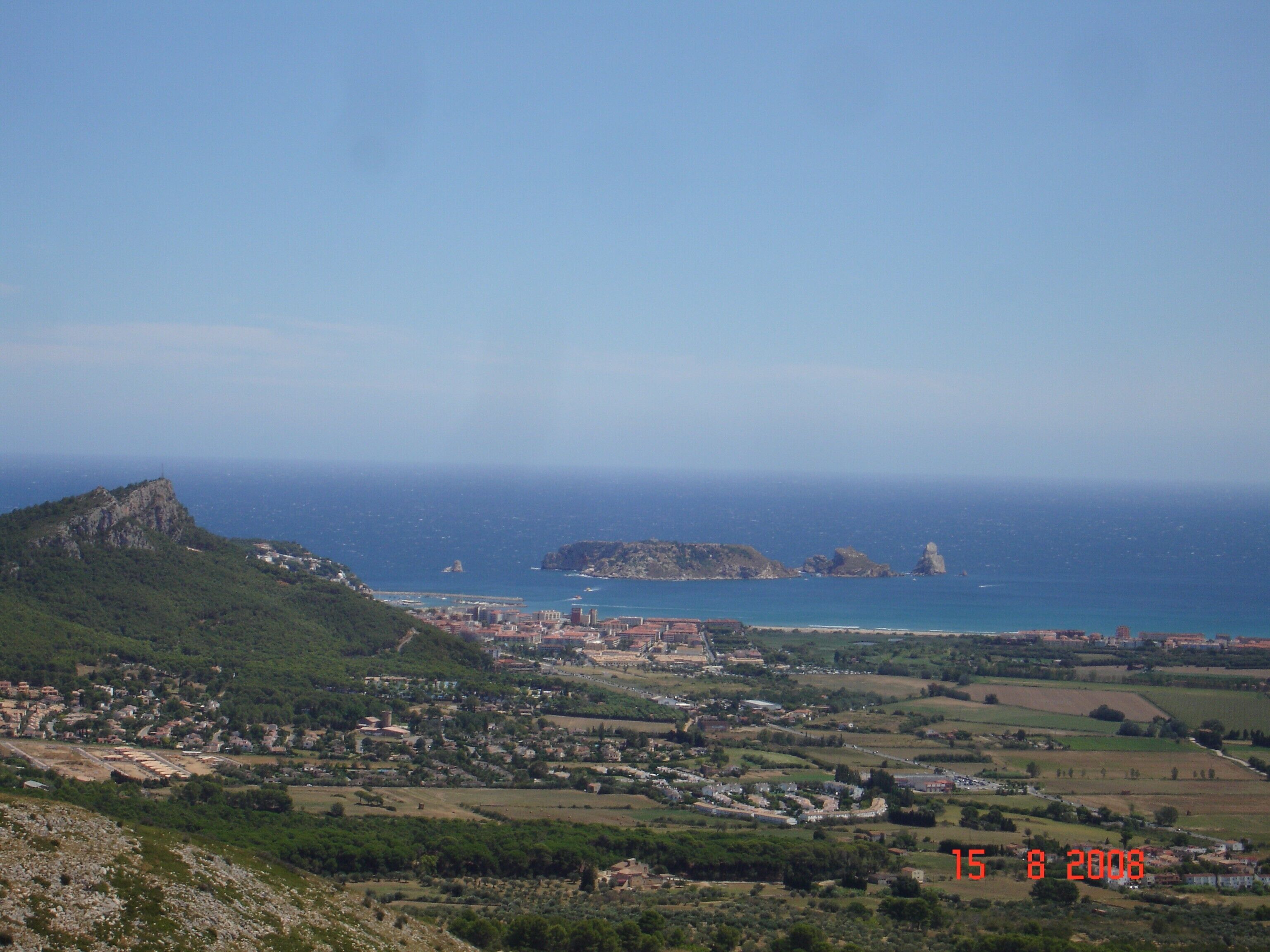 vue sur l'estartit en promenade du chateau