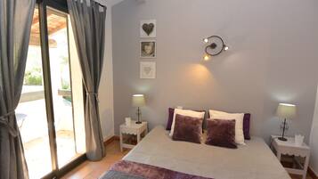 5 chambres, bureau, fer et planche Ă repasser, Wi-Fi gratuit