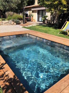 Outdoor spa tub - JUNE-JULY PROMO OFFER Pretty villa Provencal countryside Recharge your batteries (Sanary-Sur-Mer)