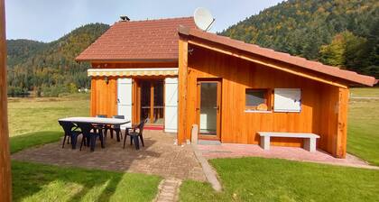 Chalet mit Seeblick für Liebhaber von Ruhe und Natur