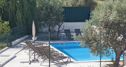 Ruhige Villa mit privatem Pool und Zentralheizung