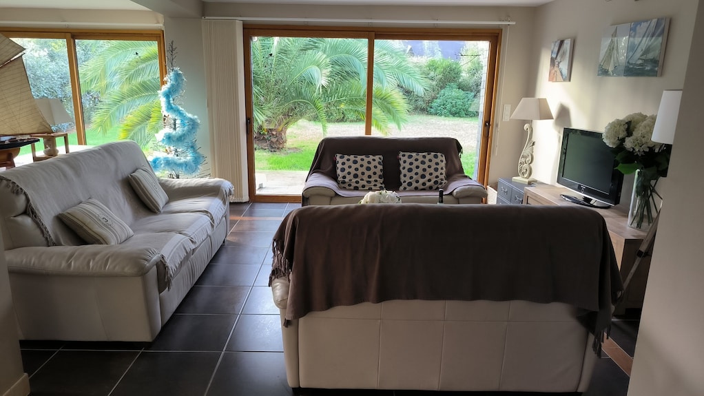 Architect House On The Banks Of The Auray River On 2000 M2 Of Pine Forest - Larmor-Baden