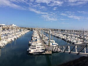 Marina - 6-person weekly and weekend rental by the sea. (Étables-sur-Mer)