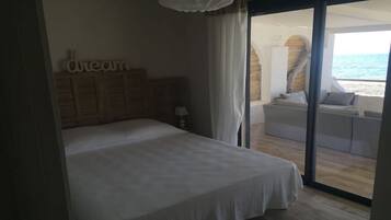 3 bedrooms, iron/ironing board, WiFi