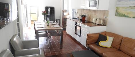 Smart TV, DVD player, books, video library