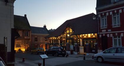 Villa 1892 â
â
â
CĆur historique du TrĂ©port / quartier trĂšs calme / Ă  150m du port