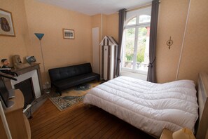 5 dormitorios, escritorio, tabla de planchar con plancha y wifi gratis