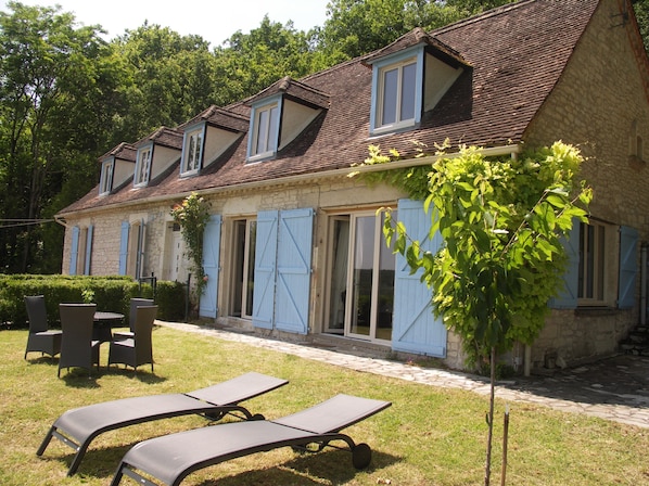 Restauration extérieure