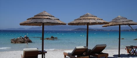 Playa en los alrededores