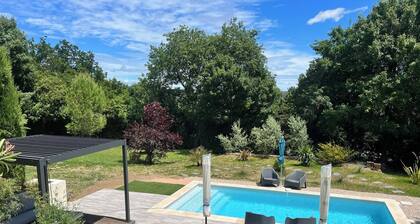 DETACHED VILLA FOR 6 PEOPLE TOURVES ALL COMFORTS