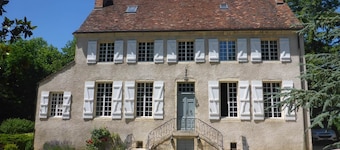 Luxury villa in Santenay