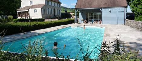 Piscina a l'aire lliure