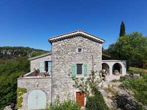 Esterni