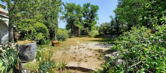 exceptional location for this old house on classified site