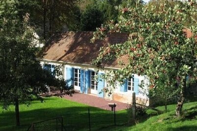 Renovated house in Grange. Typically Village Picard in Baie De Somme.