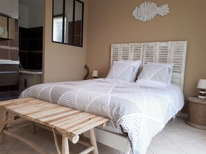 4 bedrooms, iron/ironing board, travel crib, free WiFi - SoleVilla Sole Rossu furnished 5 * - Panoramic sea view ☀️ Heated pool (Albitreccia)