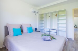 3 bedrooms, iron/ironing board, travel cot, WiFi - Villa MORENE, near the beach 50m (Sainte-Anne)