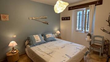 5 camere, ferro/asse da stiro, Wi-Fi gratuito, lenzuola