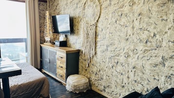 Een strijkplank/strijkijzer, wifi, rolstoeltoegankelijk