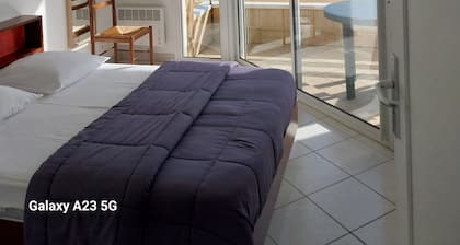 PERROS-GUIREC, T2, PANORAMIC SEA VIEW OF THE STAY, THE BEDROOM AND THE TERRACE