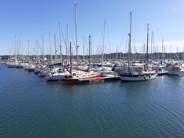Marina