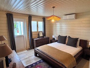 3 間睡房、熨斗/熨衫板、可攜式嬰兒床、免費 Wi-Fi