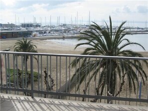Property grounds - ROSES Super apartment PREMIERE LIGNE de MER for 6.- 8 PERSONES CENTRE VILLE (ROSAS)