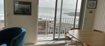 Apartment 4 - 5 people in Quiberon with beautiful sea view