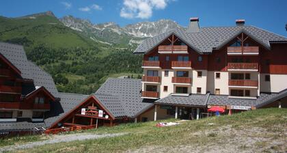 Charmant 2 piÚces expo Sud en dernier étage vue sur pistes 4 couchages + 1 bébé