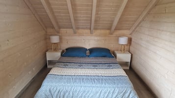 3 chambres, fer et planche à repasser, lit parapluie, Wi-Fi gratuit