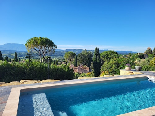 Beautiful villa with SWIMMING POOL and PANORAMIC VIEW - Residential setting