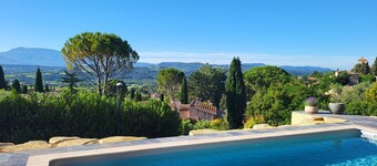 Beautiful villa with SWIMMING POOL and PANORAMIC VIEW - Residential setting