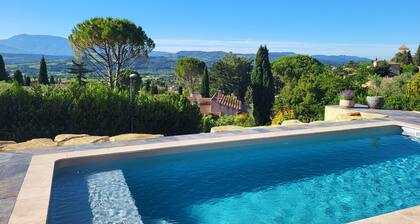 Beautiful villa with SWIMMING POOL and PANORAMIC VIEW - Residential setting