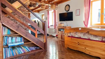 3 slaapkamers, een strijkplank/strijkijzer, wifi