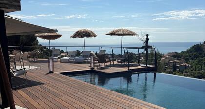 Villa DIDO contemporaine vue mer . 5 chambres en suite avec terrasse vue mer