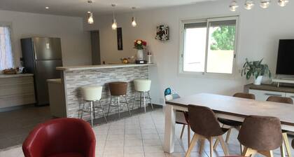 Location vacances L'ISLE SUR LA SORGUE LS2-307