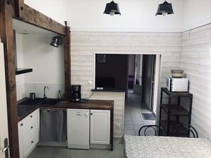 2 bedrooms, free WiFi - Charming house Oleron 5p near Cotinière, 300m beach, shore fishing, bikes (Saint-Pierre-D'oléron)