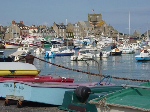 Against Saint Vaast la Hougue and Fort de la Hougue (UNESCO)