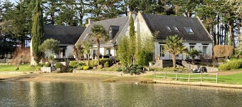   Belle Dépendance dans propriété , bord de mer et golf