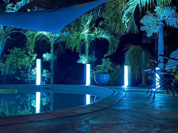 Outdoor pool - 500m from the beach: VILLA in ST GILLES (BOUCAN CANOT) + optional bungalows (Boucan Canot)