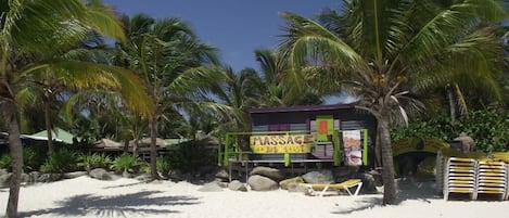 Playa en los alrededores