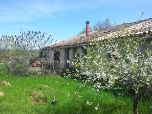 Enceinte de lâhĂ©bergement