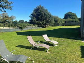Property grounds - Gite in "the city" (lithaire)