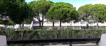 Huoneiston terassi Grau du Roi