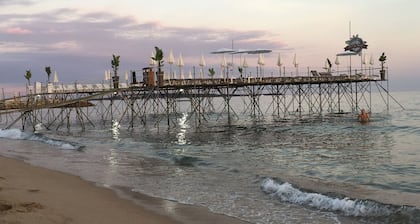 Le charme du village provençal au cĆur de Cannes, Ă cĂŽtĂ© des plages et Palais