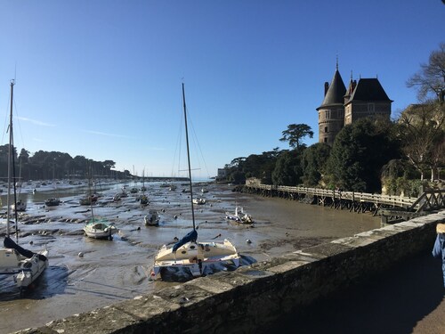 SUNNY HOUSE 7 minutes on foot BEACH and GOLF COURSE