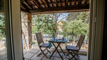 Servei de restauració a l'aire lliure